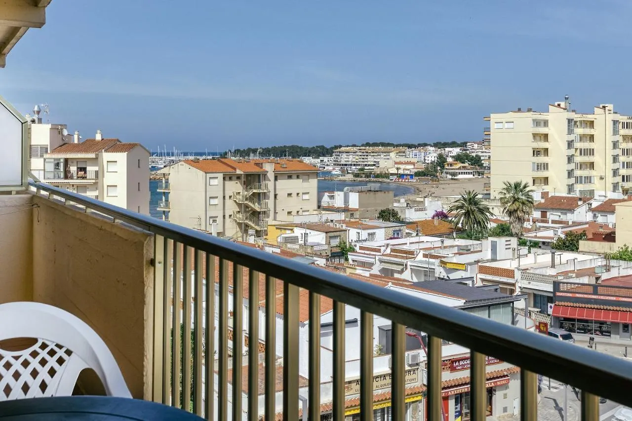 דירות L' Escala Casal Riells 0*,