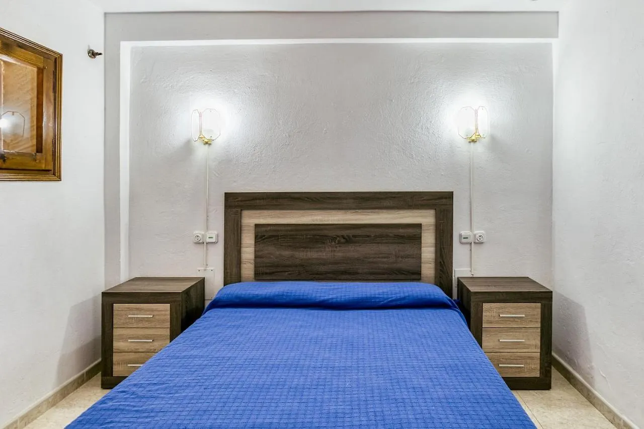 דירות L' Escala Casal Riells 0*,